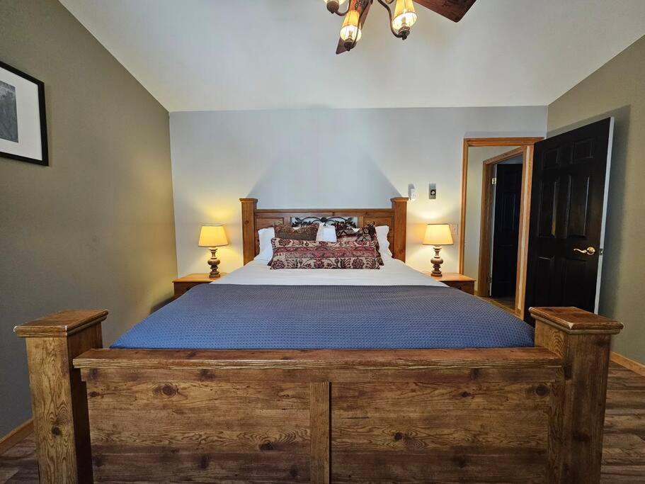 Private And Updated Breck Home With Hot Tub Breckenridge Exteriör bild