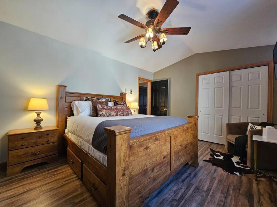 Private And Updated Breck Home With Hot Tub Breckenridge Exteriör bild