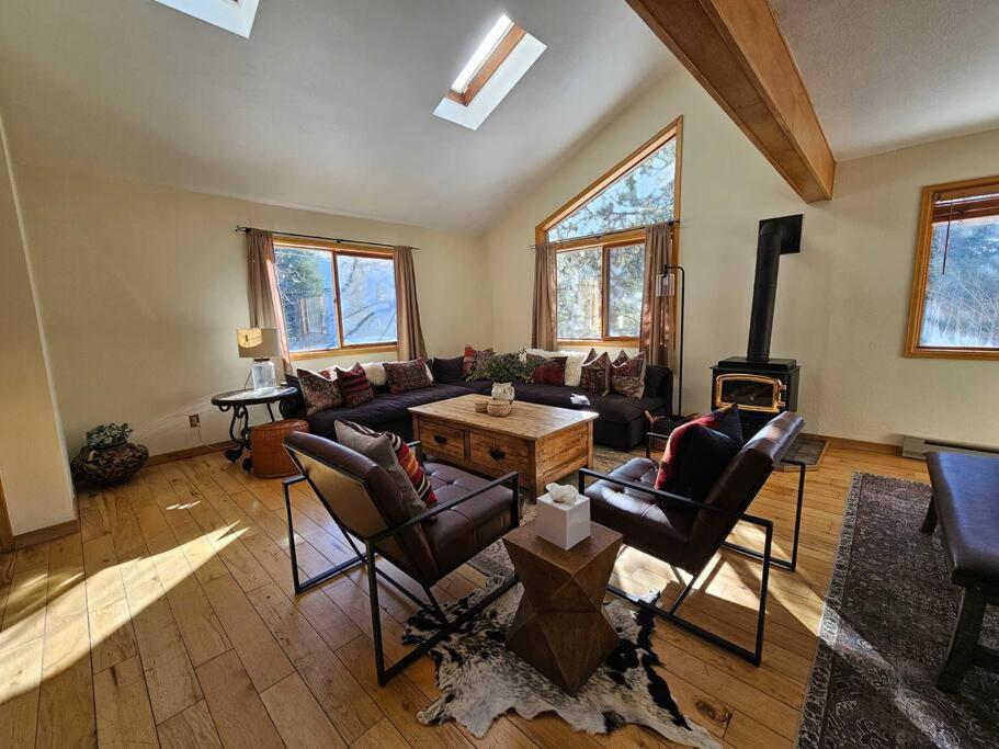 Private And Updated Breck Home With Hot Tub Breckenridge Exteriör bild